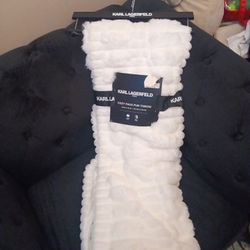 Brand New Fluffy Blanket