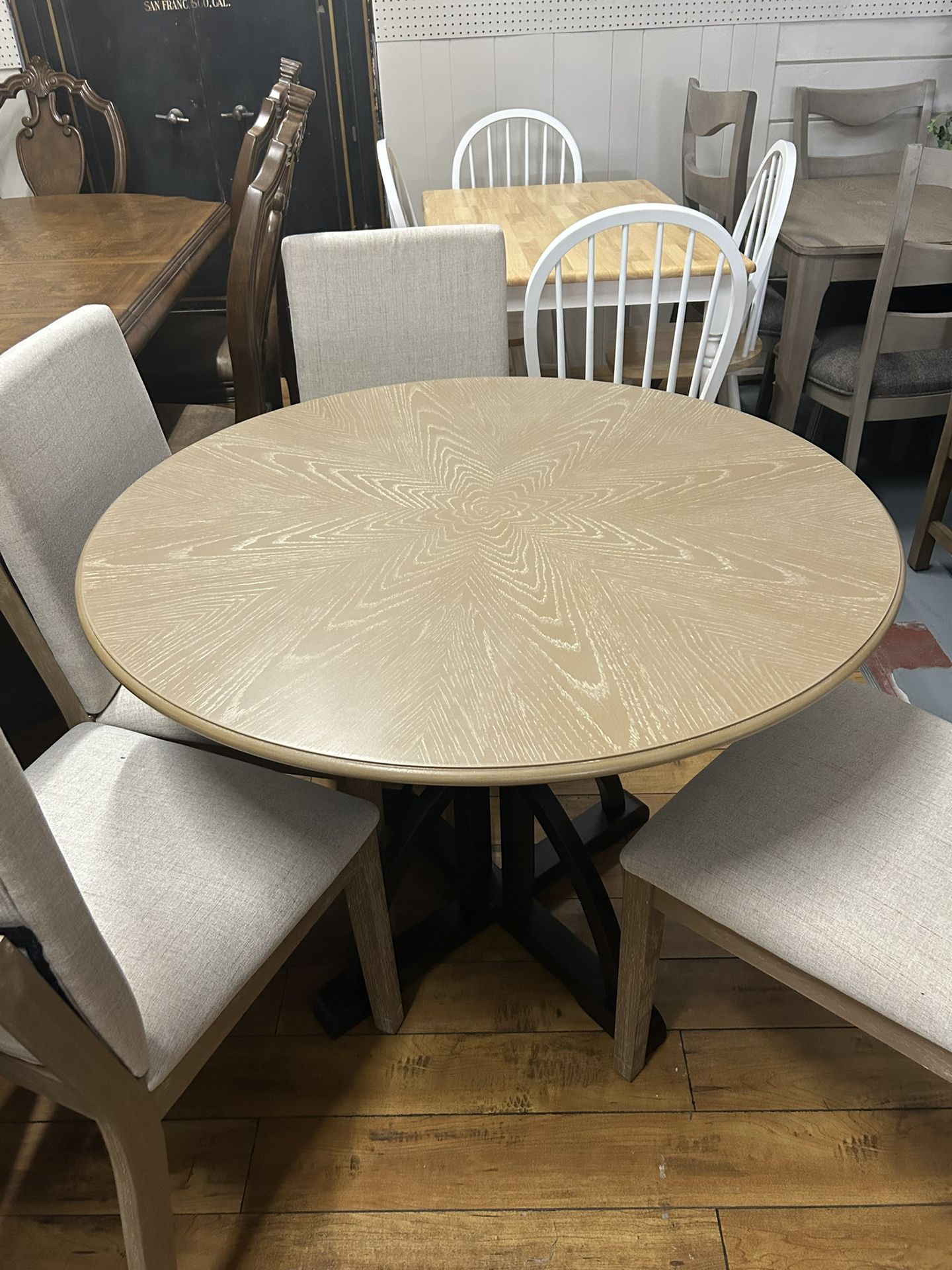 Brand New Round Table Dining Sets, Same Day Delivery 