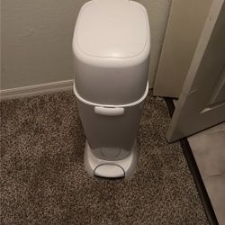 diaper pail