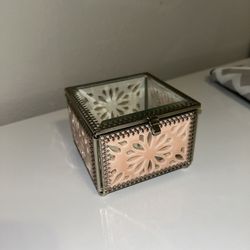 jewelry case