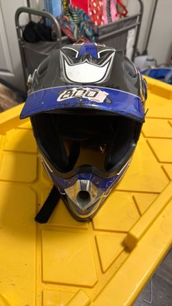 Dirt bike helmet