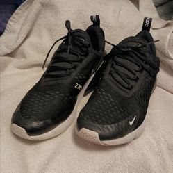 Nike Air Max 270