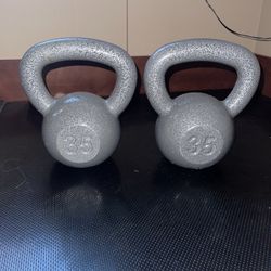 35lb Kettlebell Pair