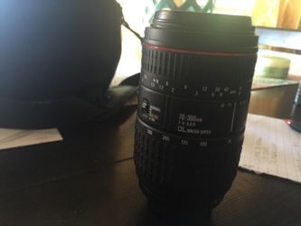 70-300 mm 1:4-5.6D Sigma Nikon lens