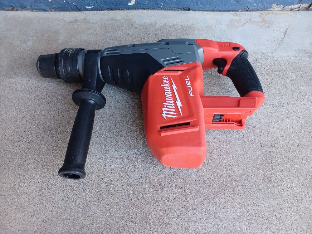 SDS ROTARY HAMMER DRILL MILWAUKEE TOOL ONLY