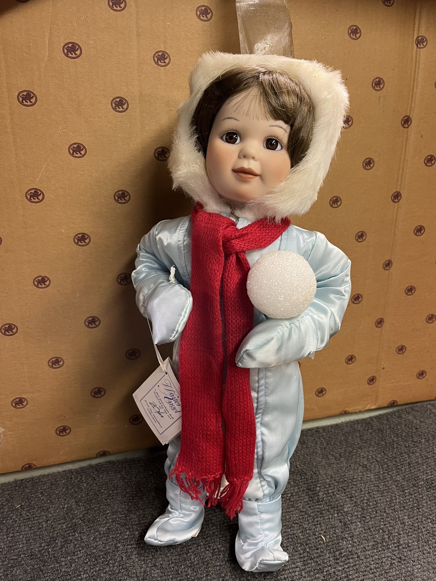 Snow baby Ashton Drake Doll