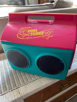 Cooler + Bluetooth Speaker Playmate Kool Tunes by IGLOO - New Never Used