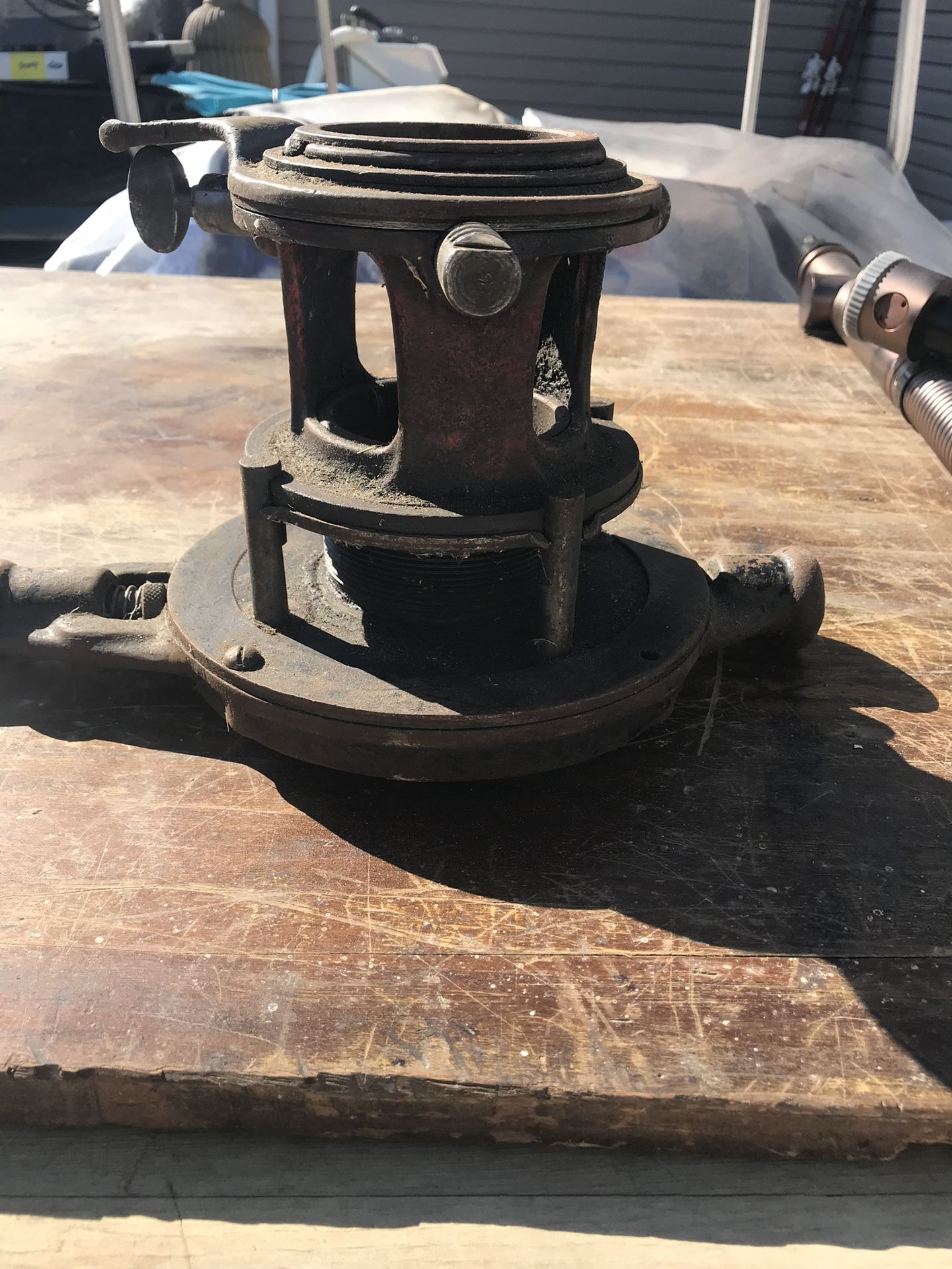 Manual Old Pipe Threader