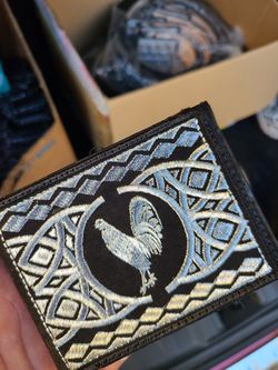 CARTERA BORDADA HILO METALICO 🔥