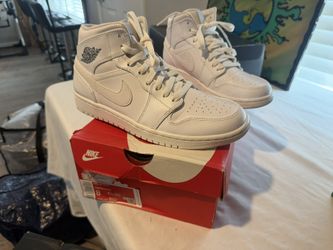 Jordan 1 Mid Size 8