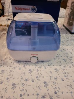 MUST BE SOLD BY SATURDAY LEAVING TOWN Walgreens Cool Mist Humidifier