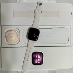 Apple Watch 11.       👉$400