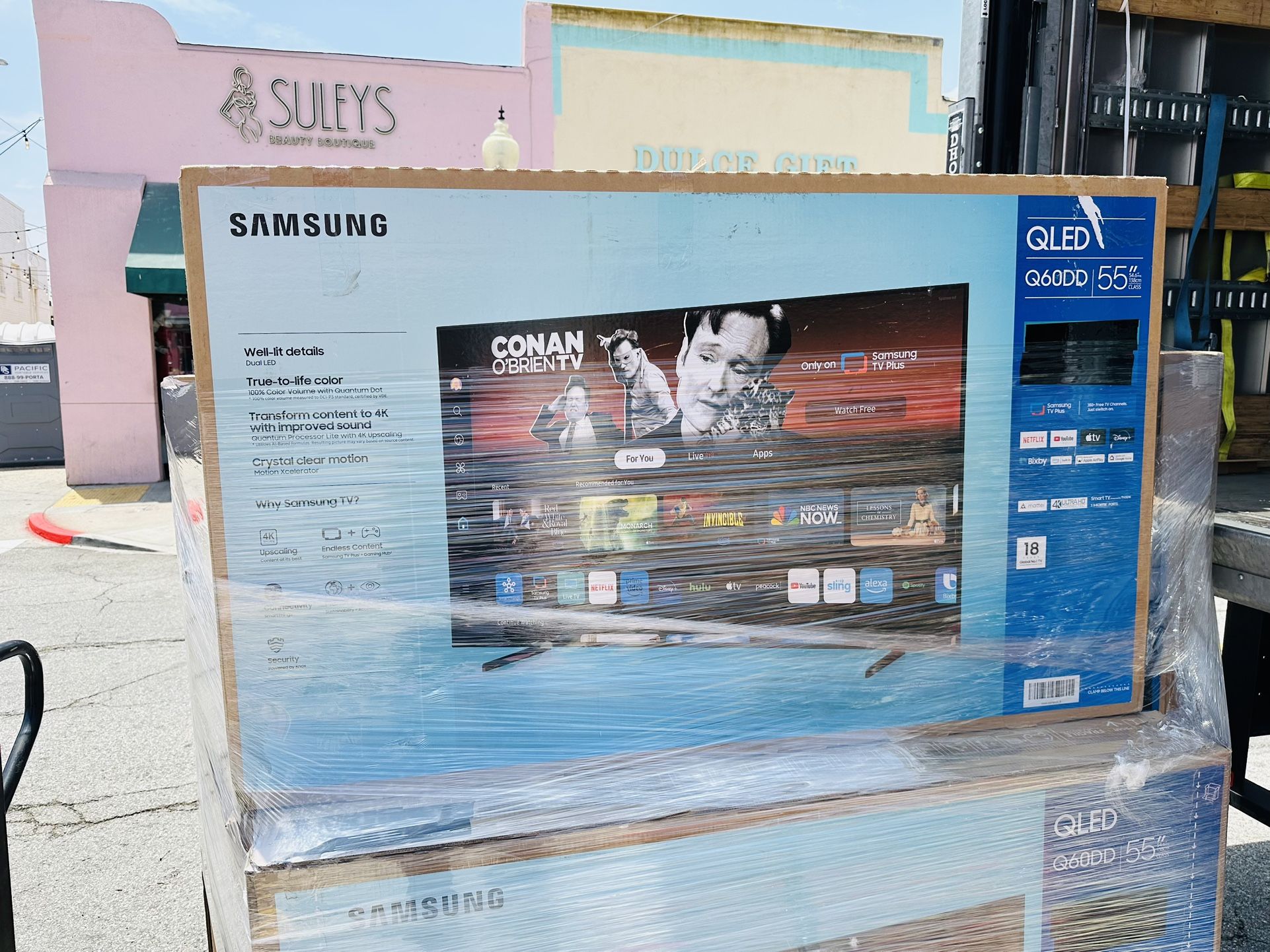 55” Samsung QLED Q60D 4K UHD Smart Tv