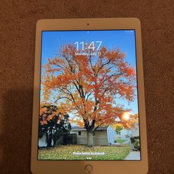 Apple iPad 6th Generation 32GB 