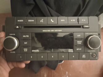 2012 - 2017 CHRYSLER DODGE JEEP Radio CD MP3 Player AUX Sirius MP3 CODE