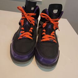 Basketball Shoes High Tops Size 17