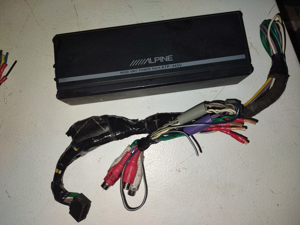 ALPINE AMPLIFIER