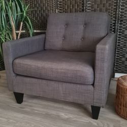 *Refurbished* Easton Charcoal Accent Chair by American Furniture Warehouse