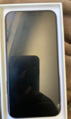 iPhone X ( AT&T carrier )