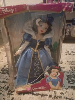 Snow white dolla