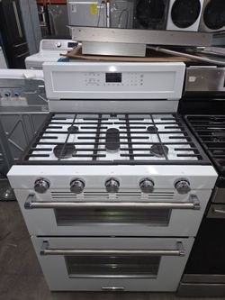 KitchenAid
6.0 cu. ft. Double Oven Gas Range with Self-Cleaning Convection Oven in White