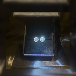 Radiant Elegance: 9k White Gold Halo Diamond Earrings"