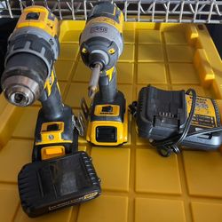 Dewalt Drill Set