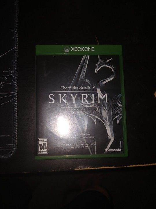 Xbox One : Skyrim