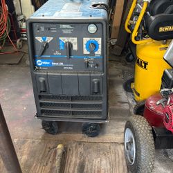 Miller Bobcat 250
