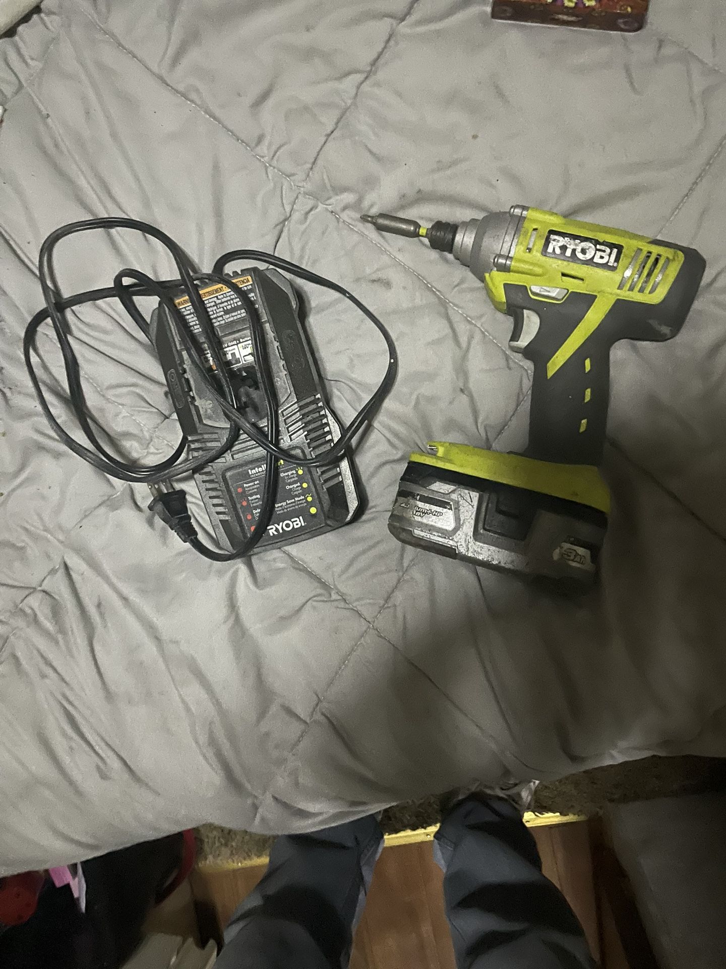 Ryobi 18v Impact With Extended Battery And Charger