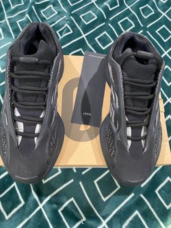 Yeezy 700