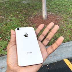 UNLOCKED IPHONE 8 64/ LIMITED STOCK 