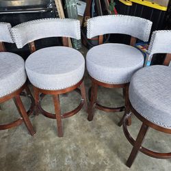 Button Tufted bar stools - Set of 4