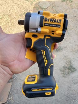 DeWalt 20V Brushless Cordless 1/2 Impact Wrench