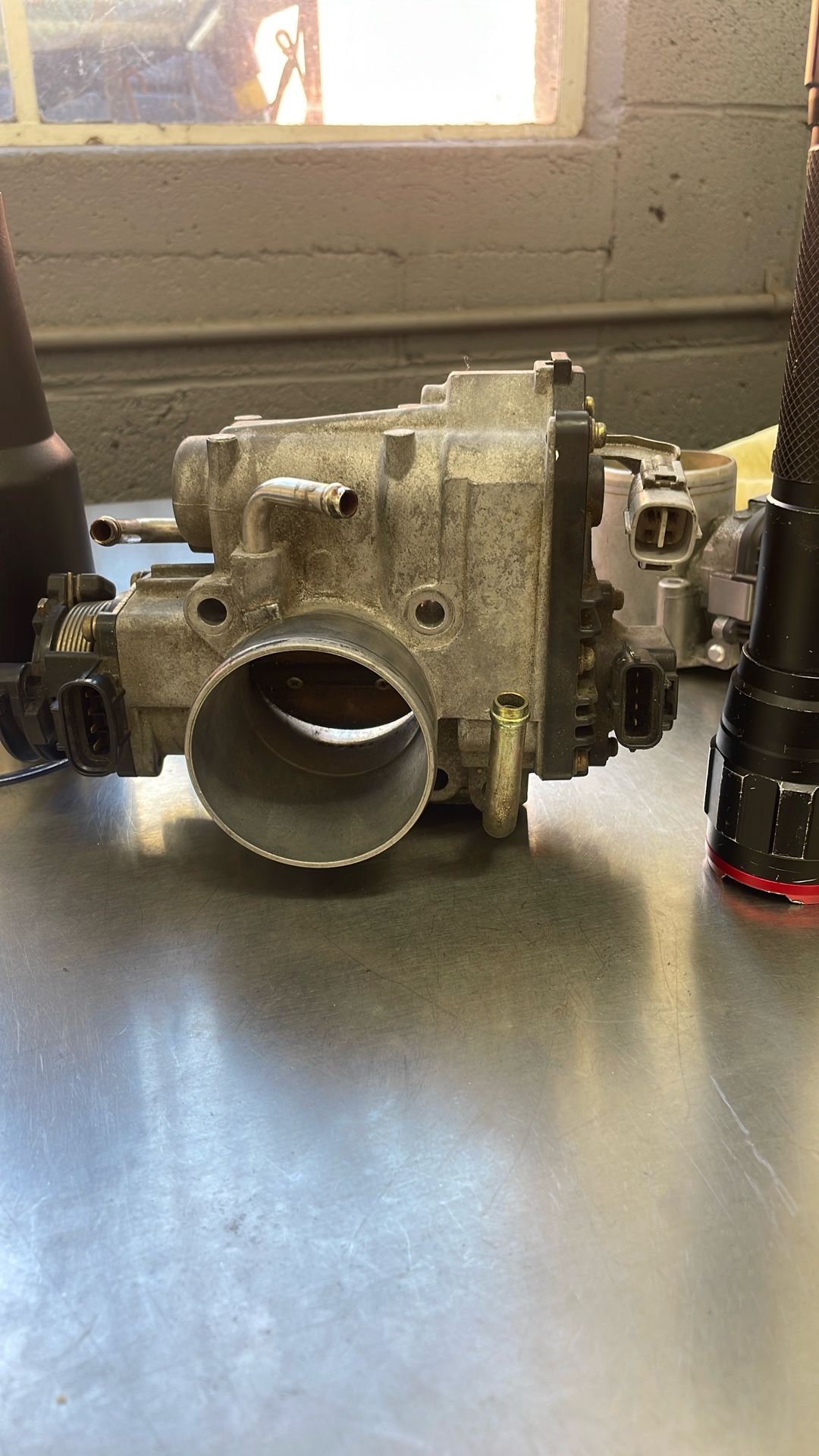 Toyota 3.4 Throttle Body