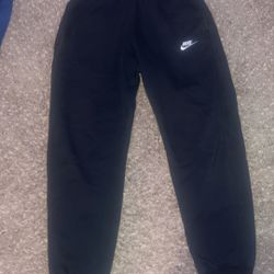 Nike Men’s Black Joggers / Sweatpants