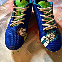 Custom Painted Cleats (football )