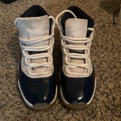 Jordan 11s 