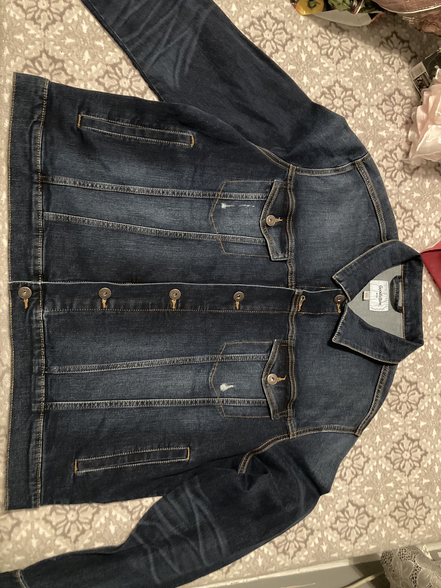 BRAND NEW jean Jacket 