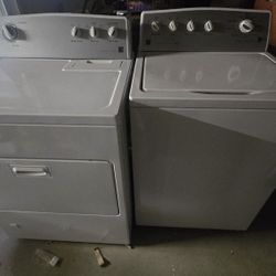 Kenmore Washer and Dryer Set