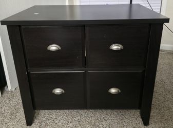 Dresser drawer/cabinet