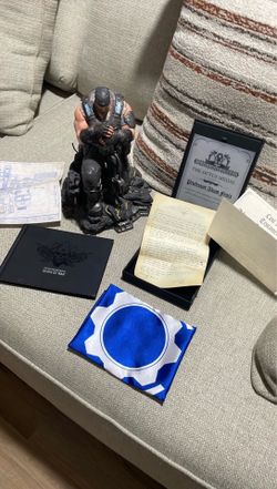 Gears of War Statue Collection
