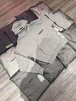 Essentials hoodies 