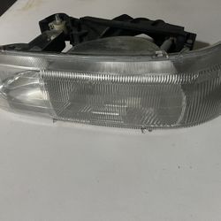 1(contact info removed) Chevy 1500 Silverado Sierra (driver)