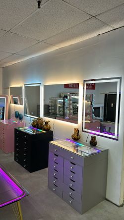 BLACK FRIDAY SALE! Wall Vanity Mirror / Bathroom Mirror With LED Light 