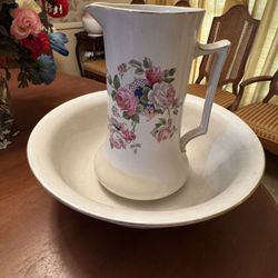 Wash Basin And Pitcher 