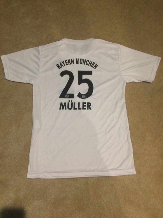 Bayern Munchen #25 Thomas Muller Jersey&Shorts Kids/Youth Bayern Munich