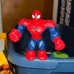 2013 punching strong Spider-Man Hasbro gaming toy