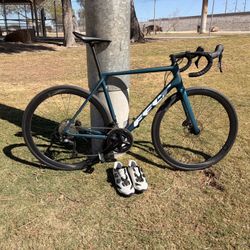 Felt FR 2024 Climbing Road Bike Size Large 56 Cm