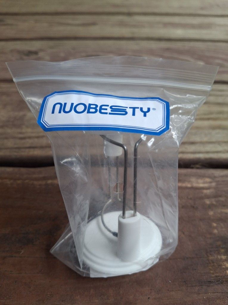 2 Noubesty Doll Stands.